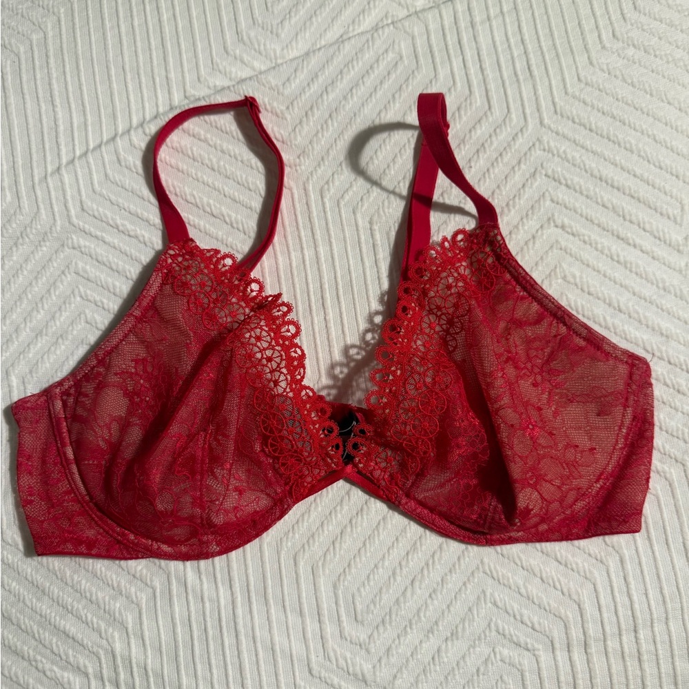 Elegant Red Lace Bra
